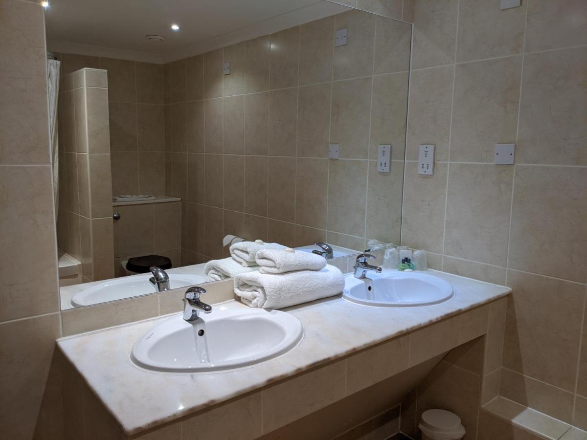 London Beach Country Hotel & Golf Club Tenterden Εξωτερικό φωτογραφία